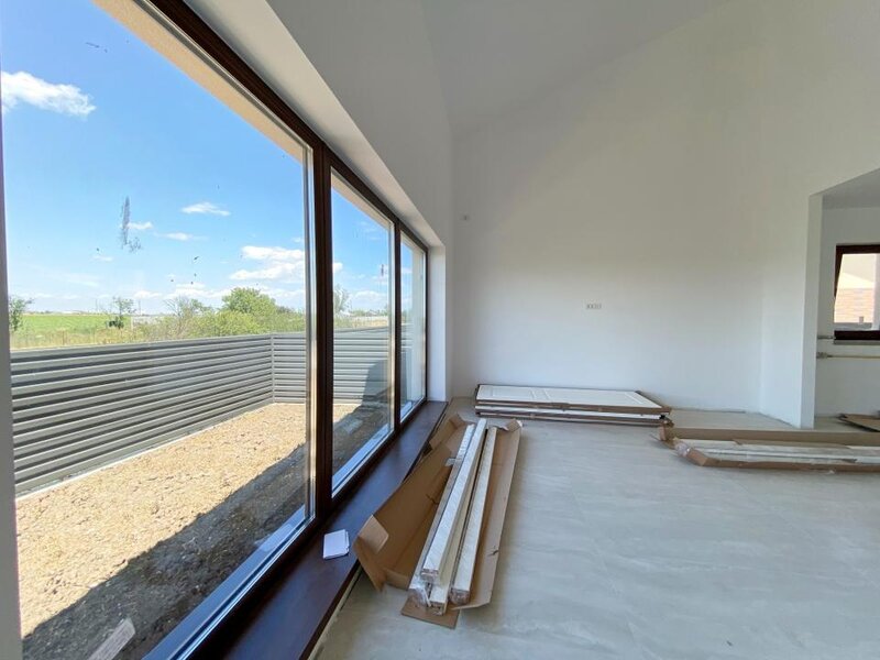 Cernica, Balaceanca, finalizata, an 2026, casa individuala P+pod, 4 camere, 2 bai.